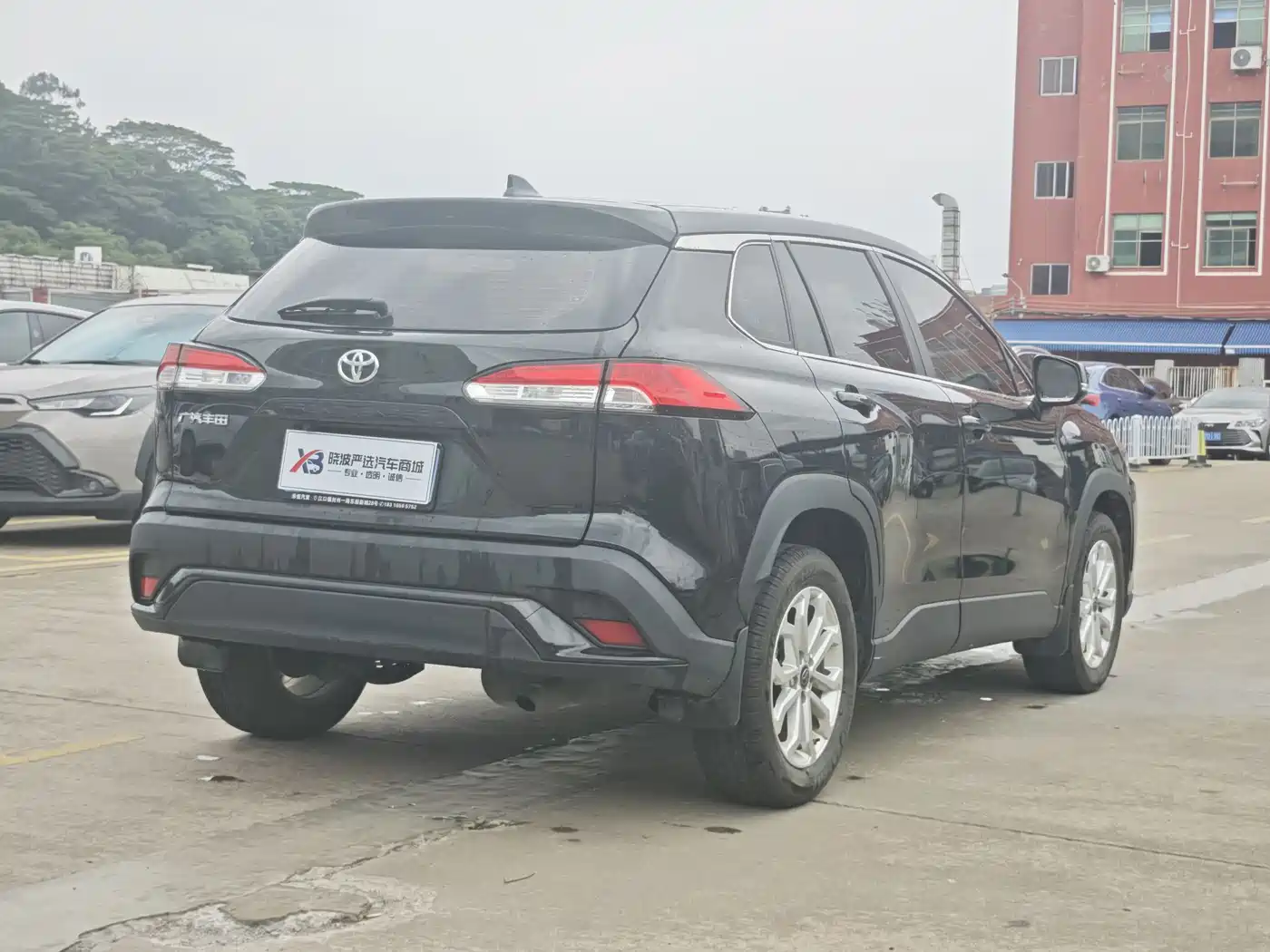 Toyota Frontlander 2023 2.0L CVT Elite Edition фото 6