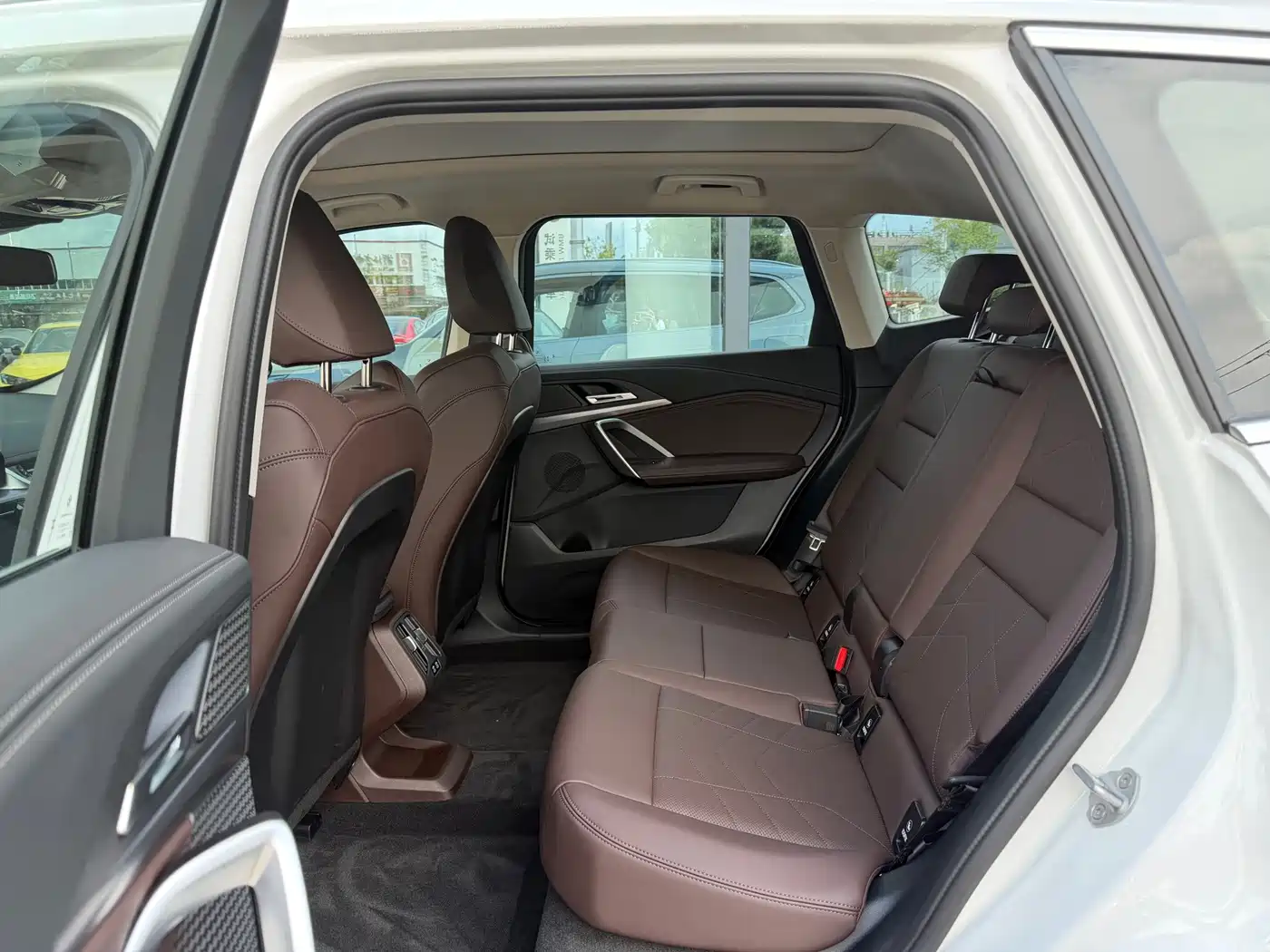 BMW iX1 2025 2025 eDrive25L M Sport Package