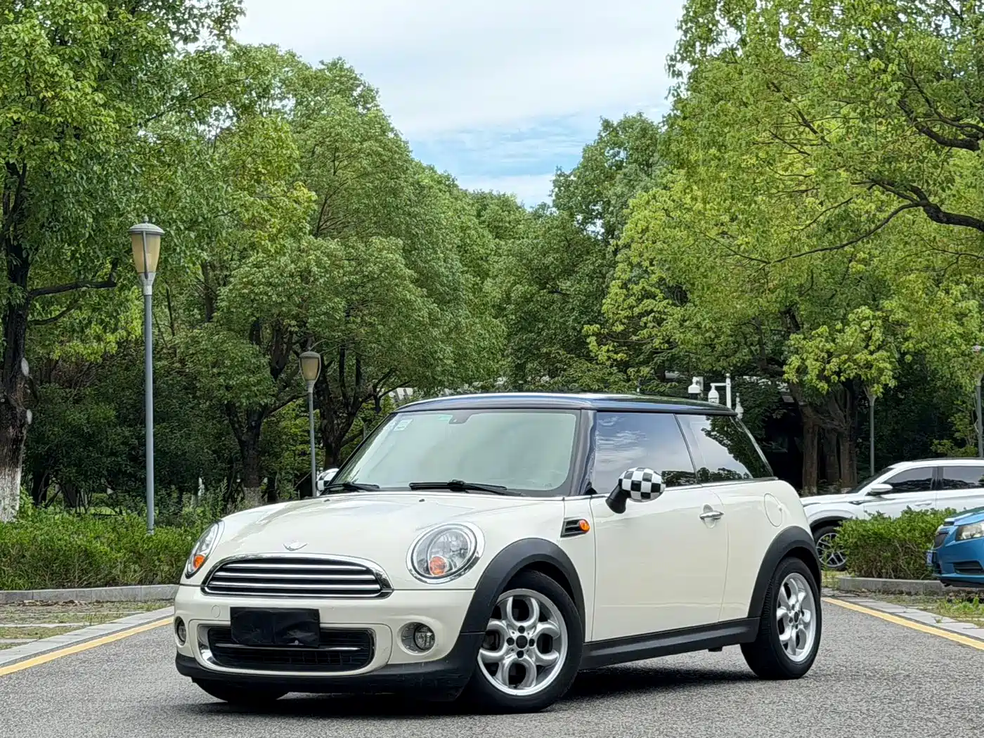 MINI MINI 2011 2011 1.6L COOPER Fun