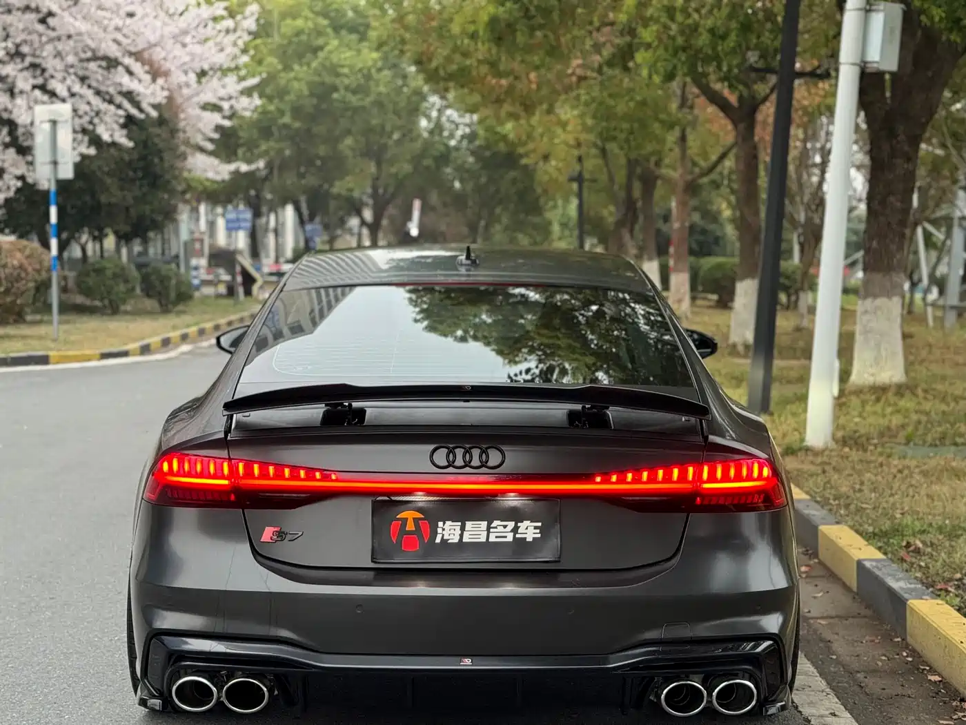 AUDI A7