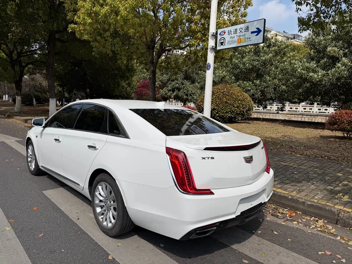 Cadillac XTS 2018 28T Technology фото 21