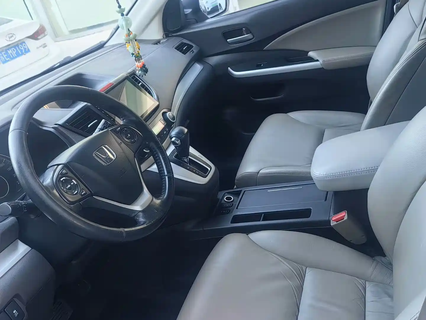 Фото 9 - Honda CR-V