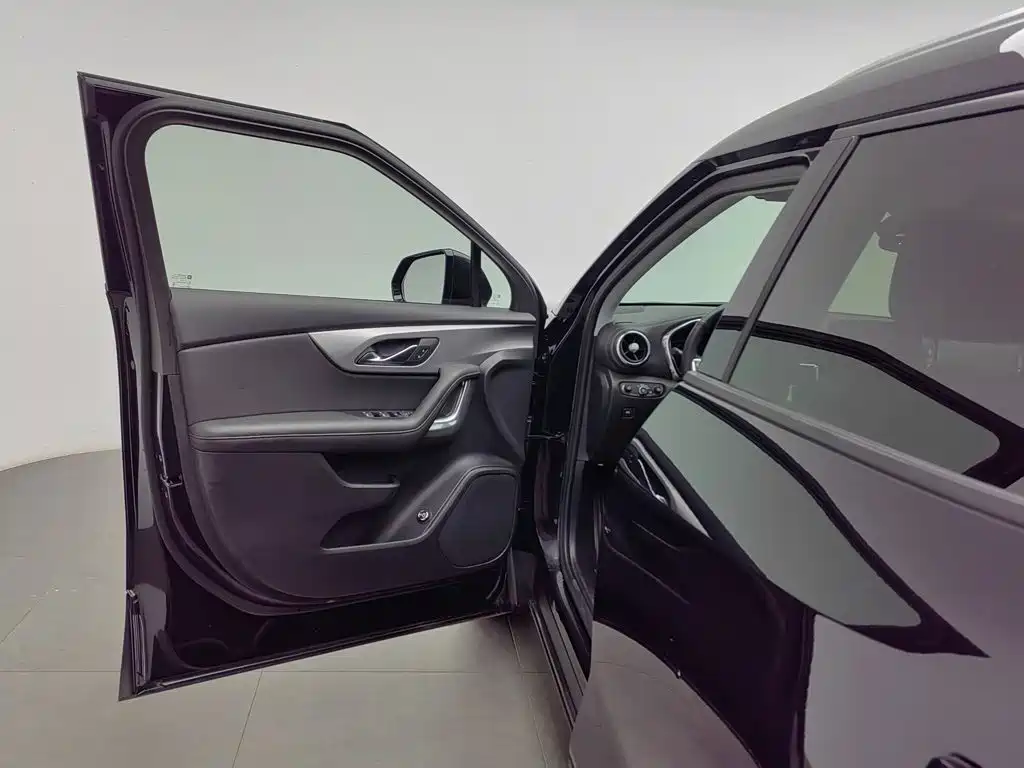 Chevrolet Trailblazer 2025 2023 Mild Hybrid 650T Model