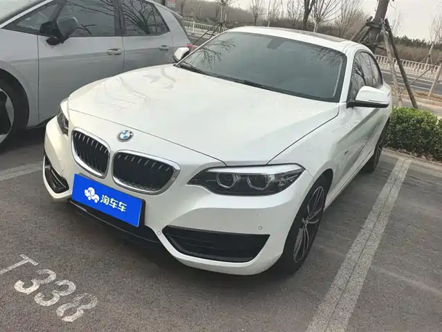 BMW 2 SERIES