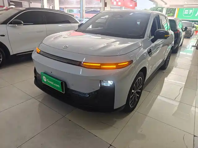 Similar car