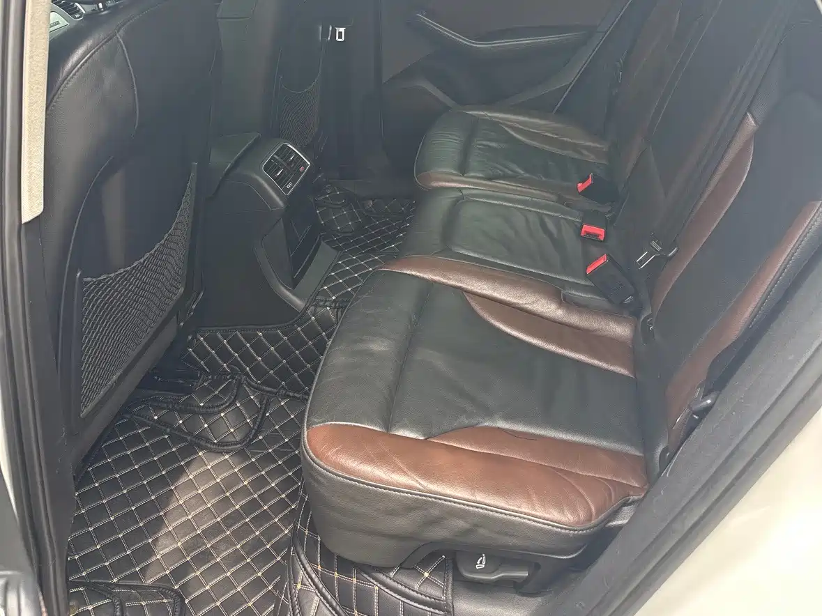 Audi Q5 2018 2017 Plus 40 TFSI Technology