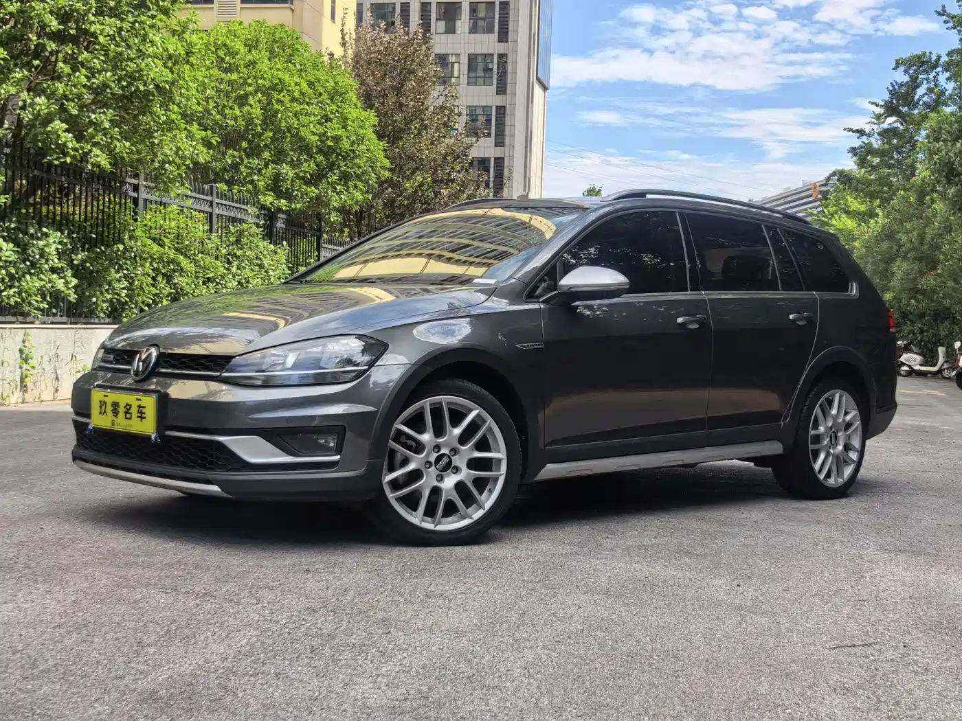 Volkswagen Golf (Import) 2020 2019 1.8TSI Wagon