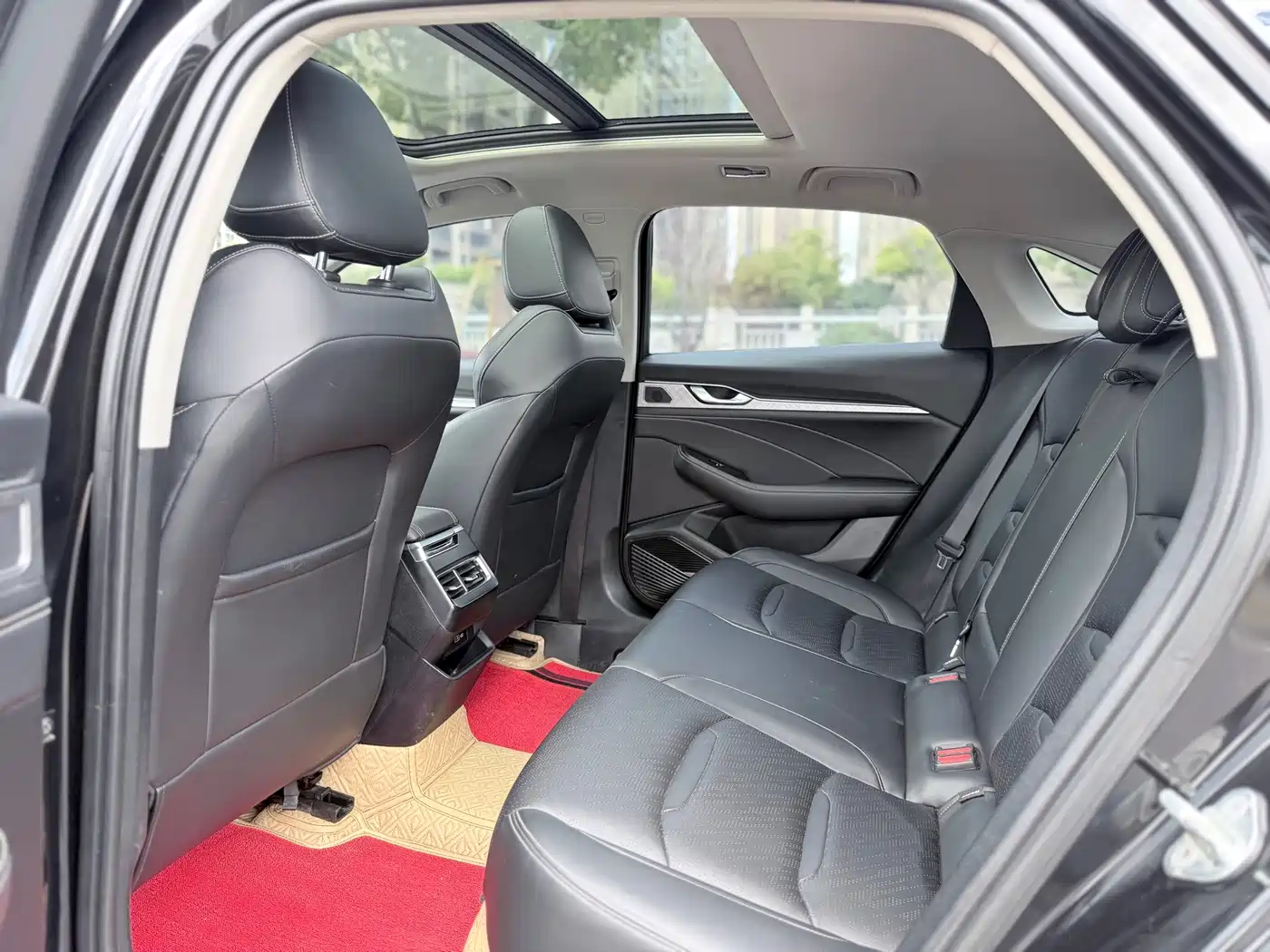 GEELY AUTOMOBILE XINGRUI