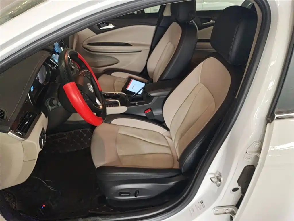 Buick Verano 2019 Sedan 15S Auto Leading фото 15