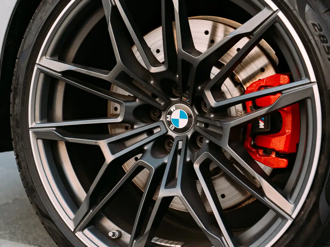 BMW M3 2021 M3 Sedan M xDrive Thunder Edition фото 22