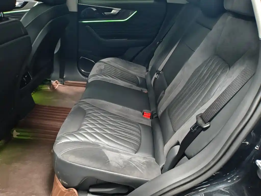 Hongqi HS5 2022 2.0T Smart Connect Flagship Leader Edition фото 24