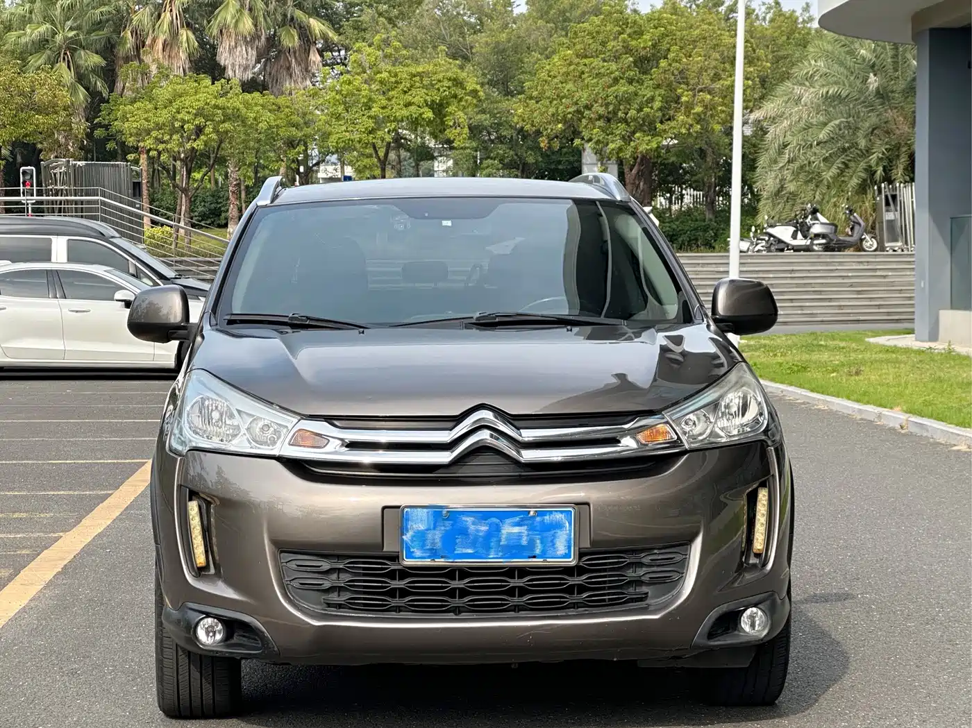 Citroën C4 Aircross (Import) 2013 2013 2.0L 2WD Progressive Edition