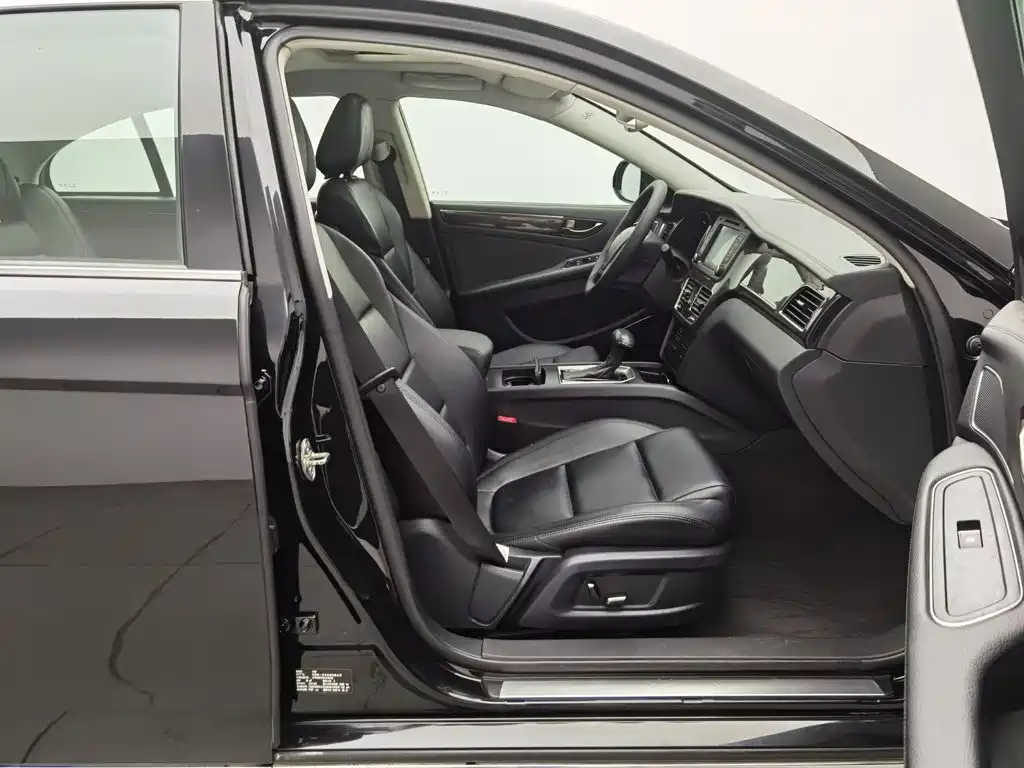 Hongqi H7 2020 2019 1.8T Comfort Edition