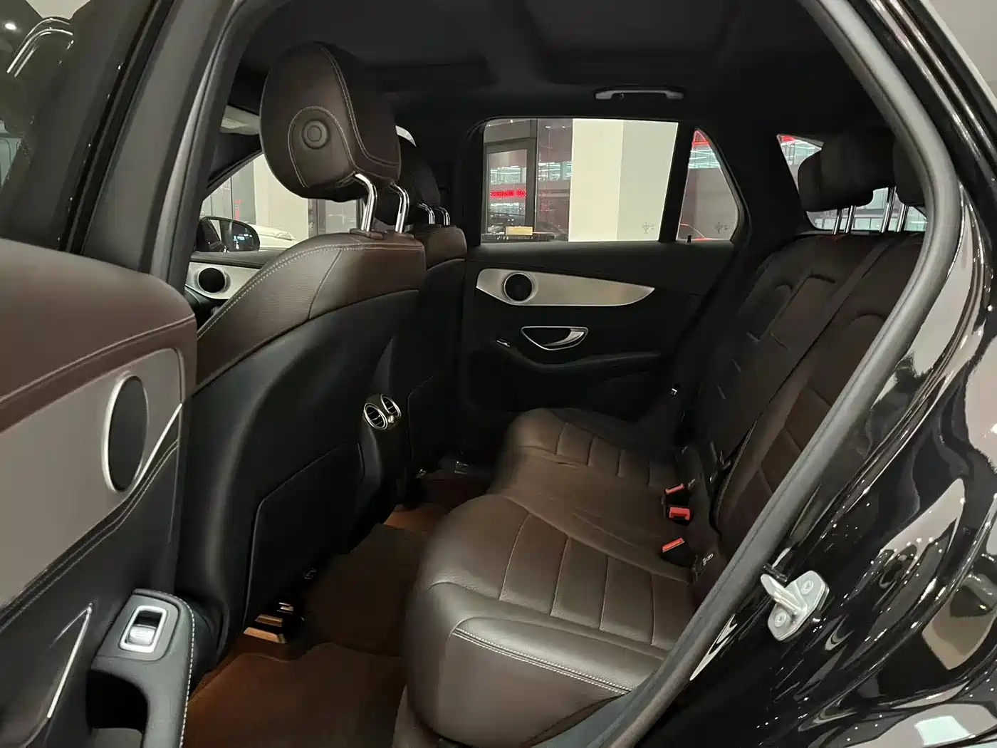 Mercedes-Benz GLC 2017 GLC 200 4MATIC фото 11
