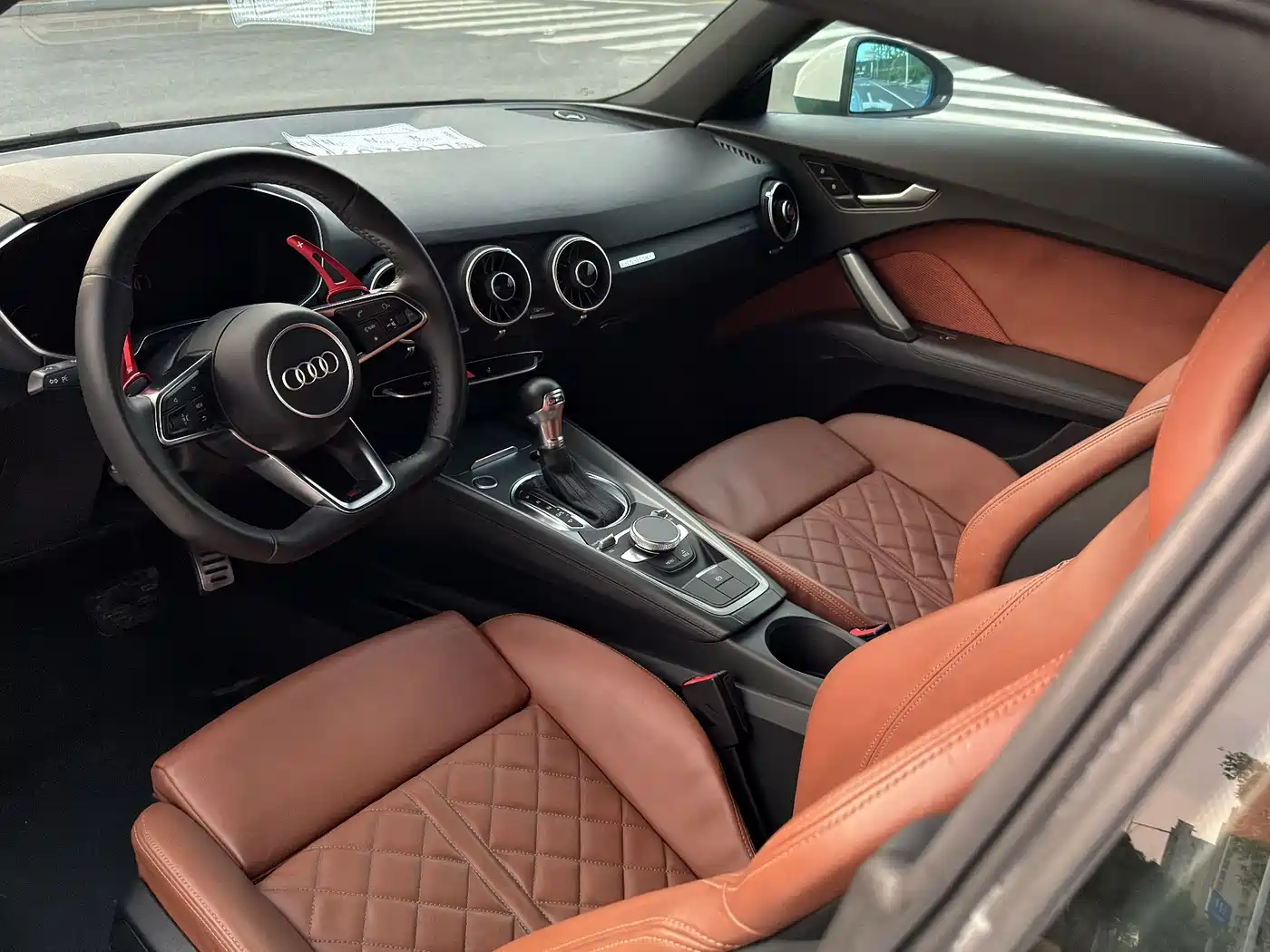 Audi TT 2015 TT Coupe 45 TFSI quattro фото 8