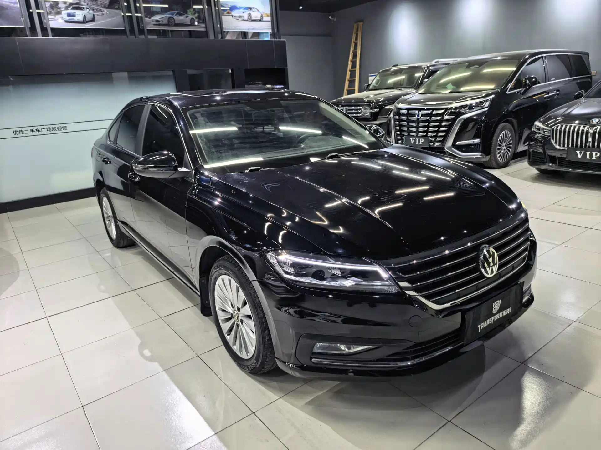 صورة 1 - Volkswagen Lavida