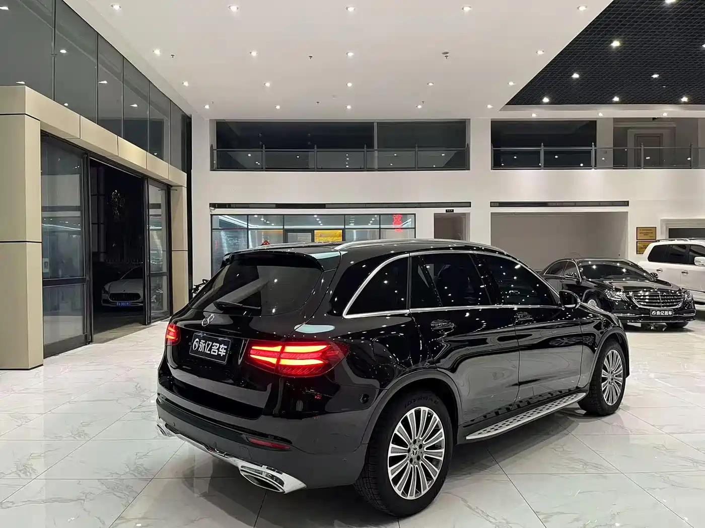 Mercedes-Benz GLC 2017 GLC 200 4MATIC фото 18