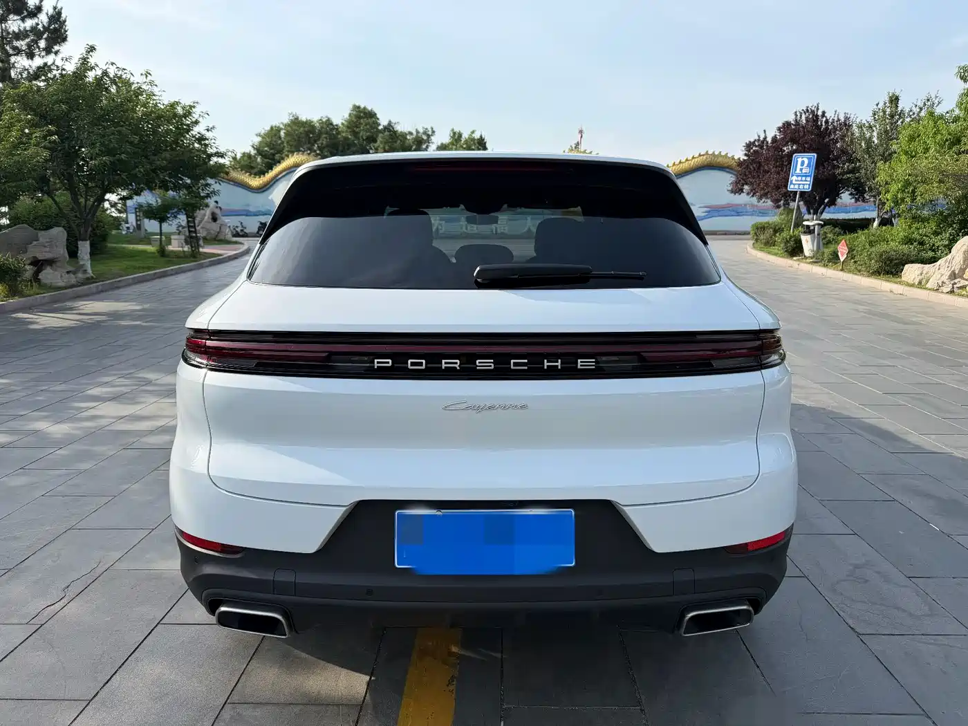 PORSCHE CAYENNE