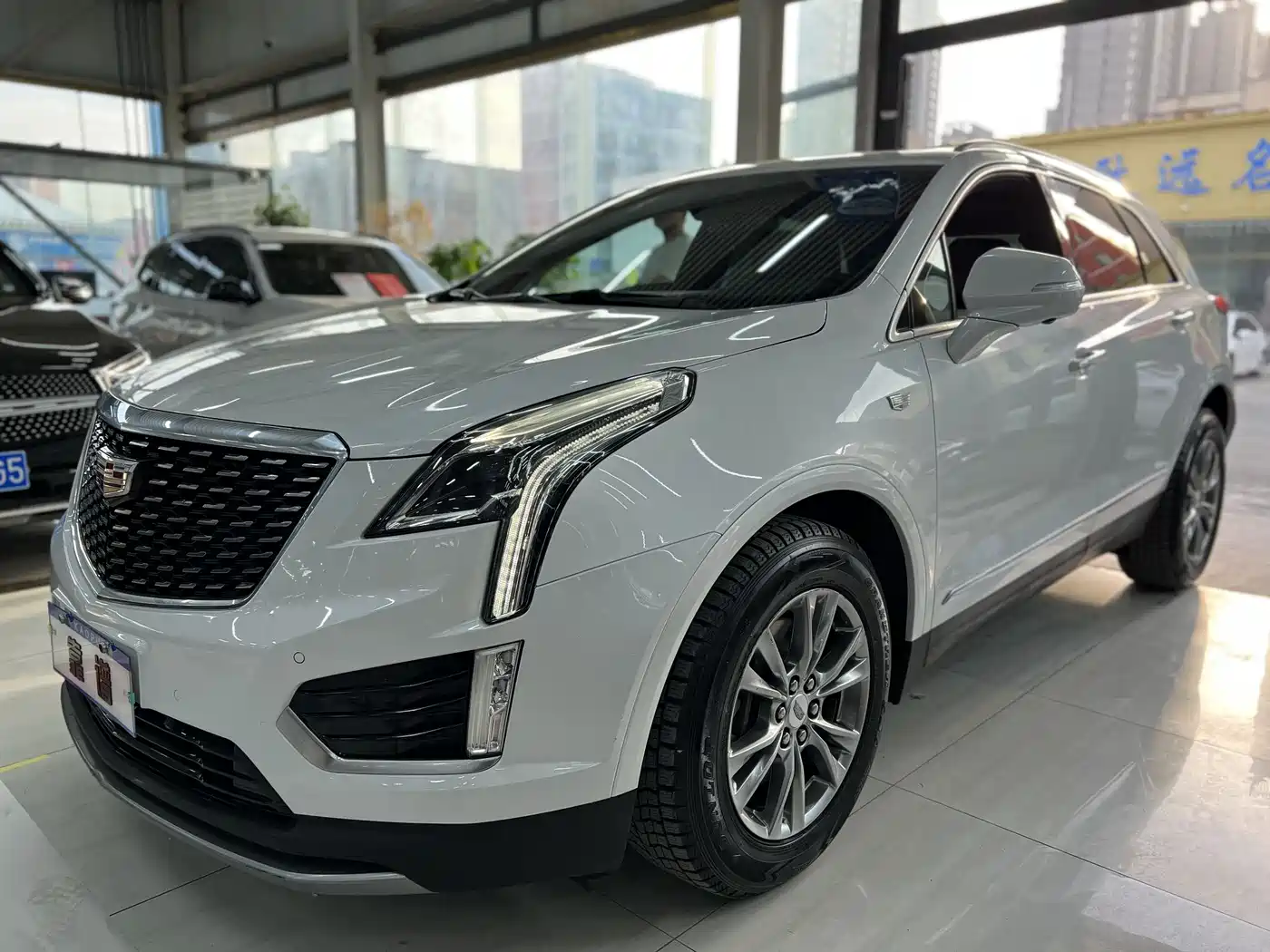 Cadillac XT5 2020 28T Luxury Model