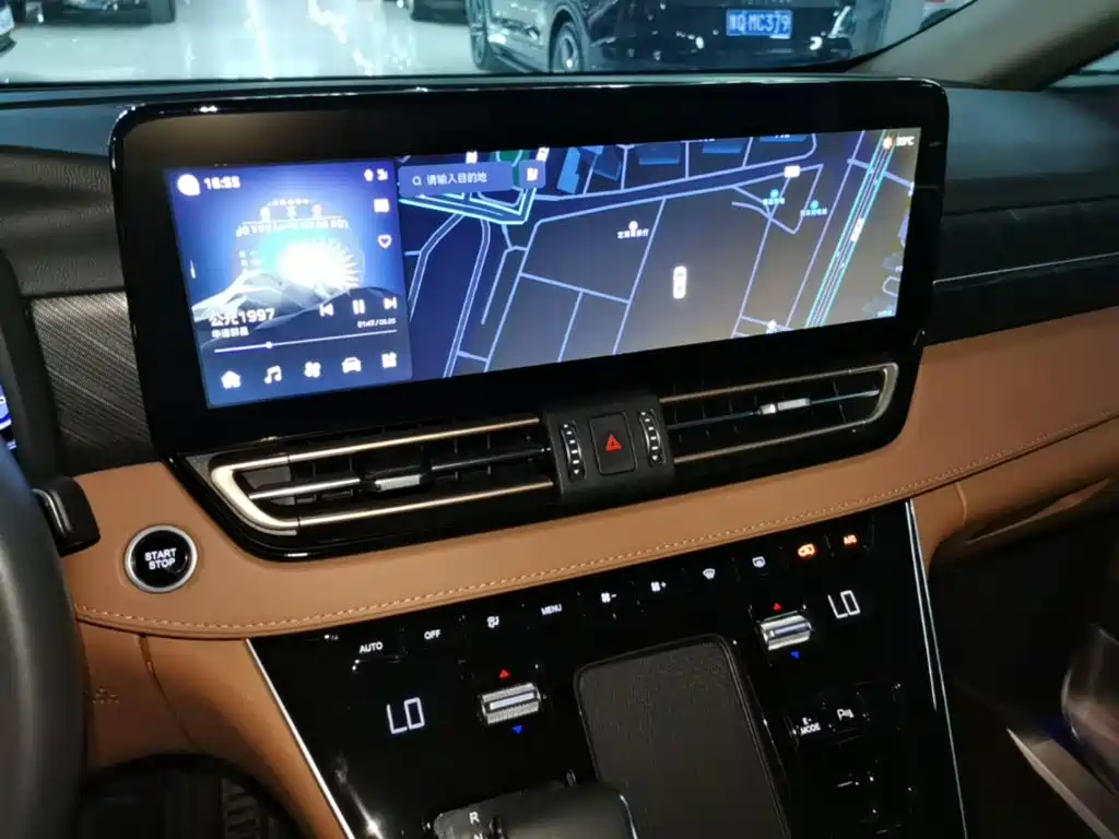 Hongqi HQ9 PHEV 2025 2024 Model 2.0T AWD Business Edition