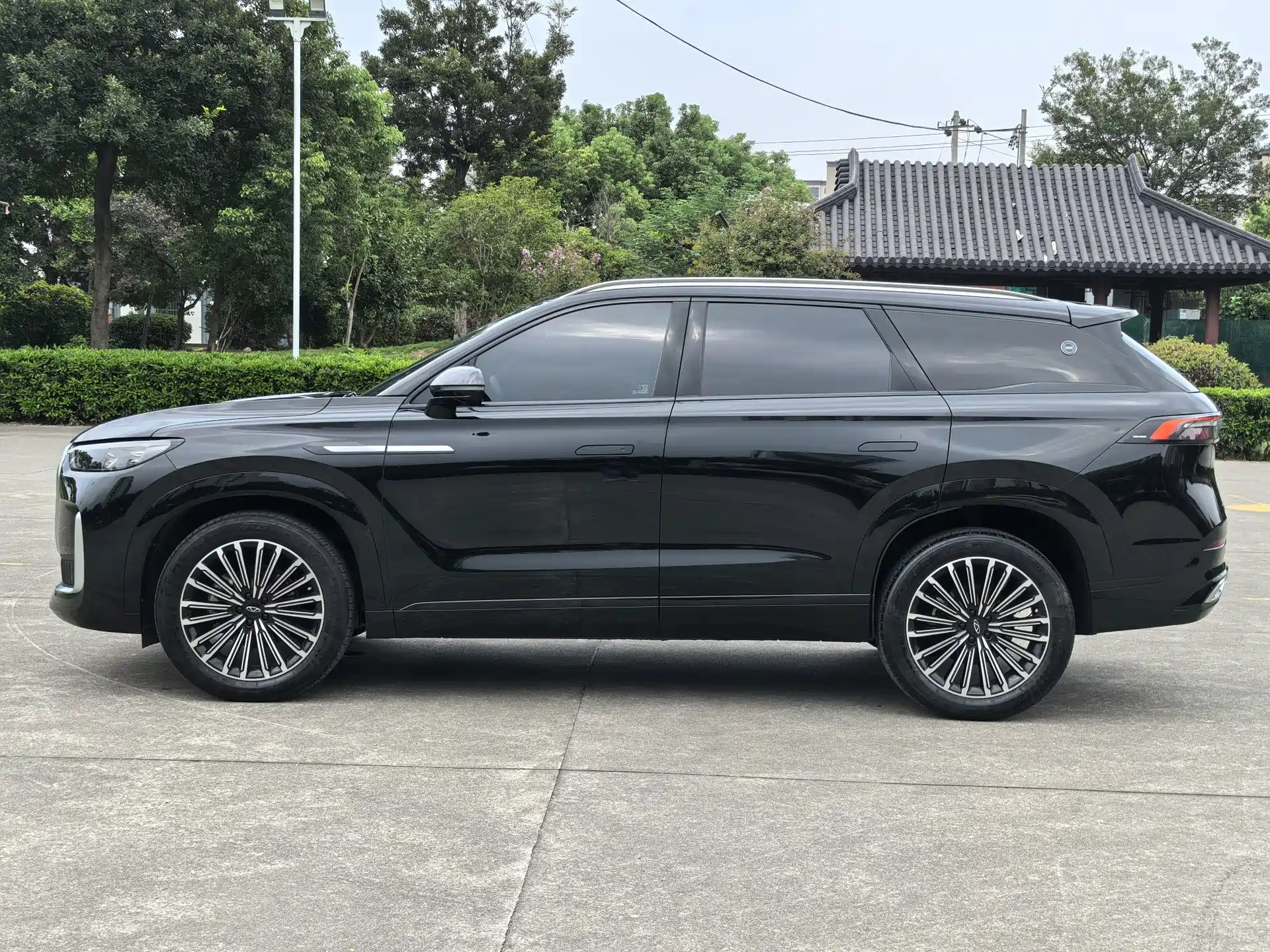 Фото 4 - Chery Tiggo 9