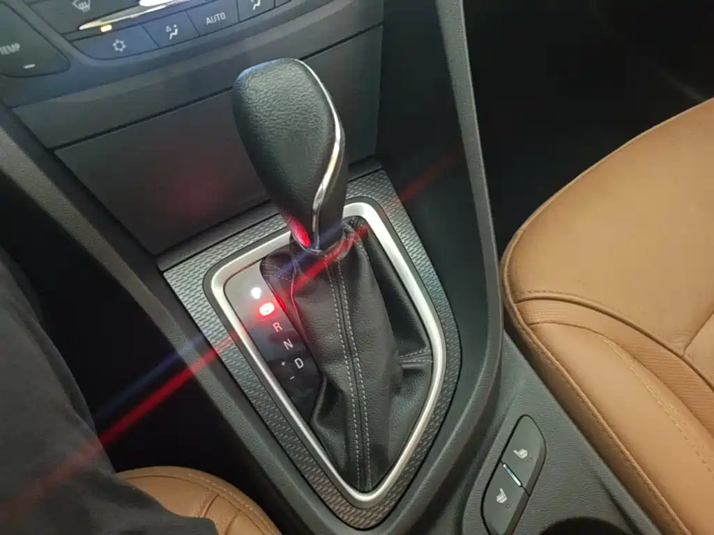Photo 14 - Buick Excelle