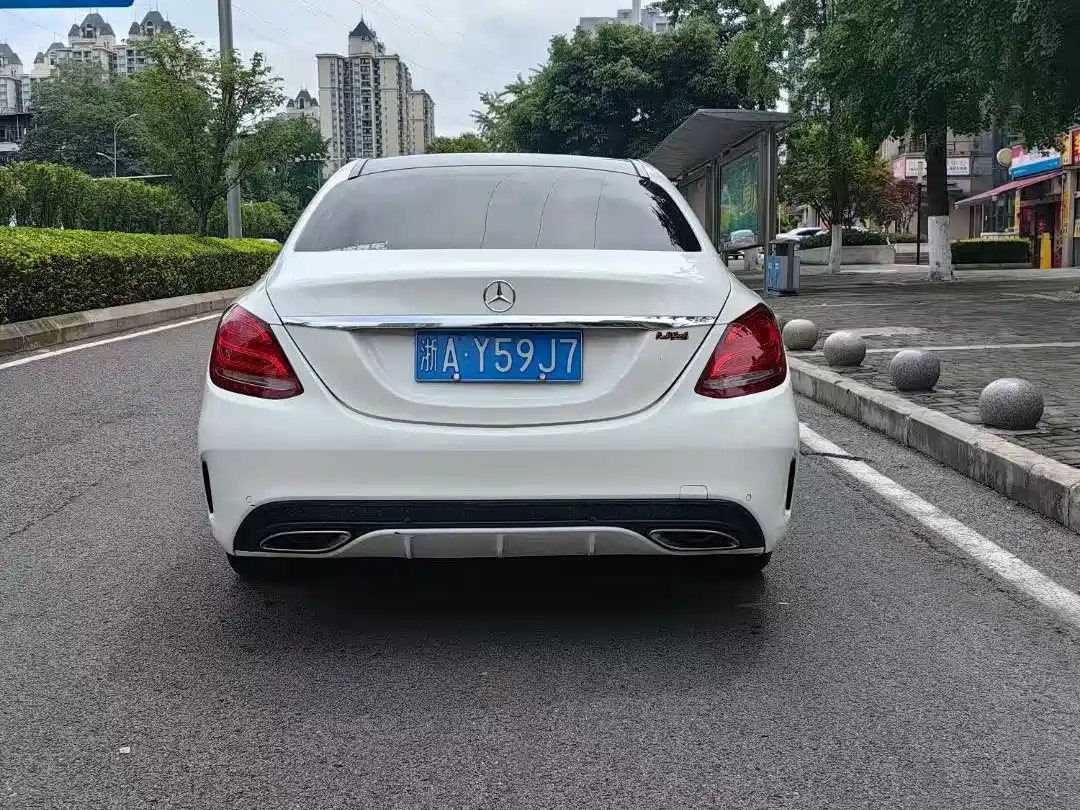 Mercedes-Benz C-Class 2015 Facelift C 200 L Sport фото 9