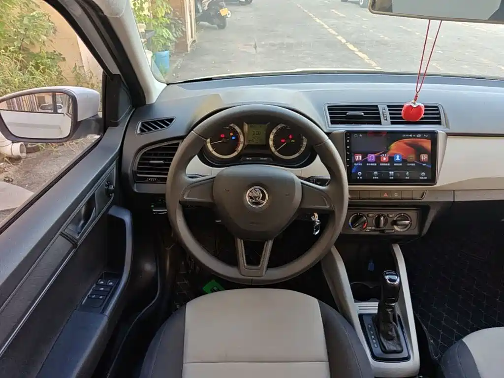 Photo 11 - Škoda Fabia