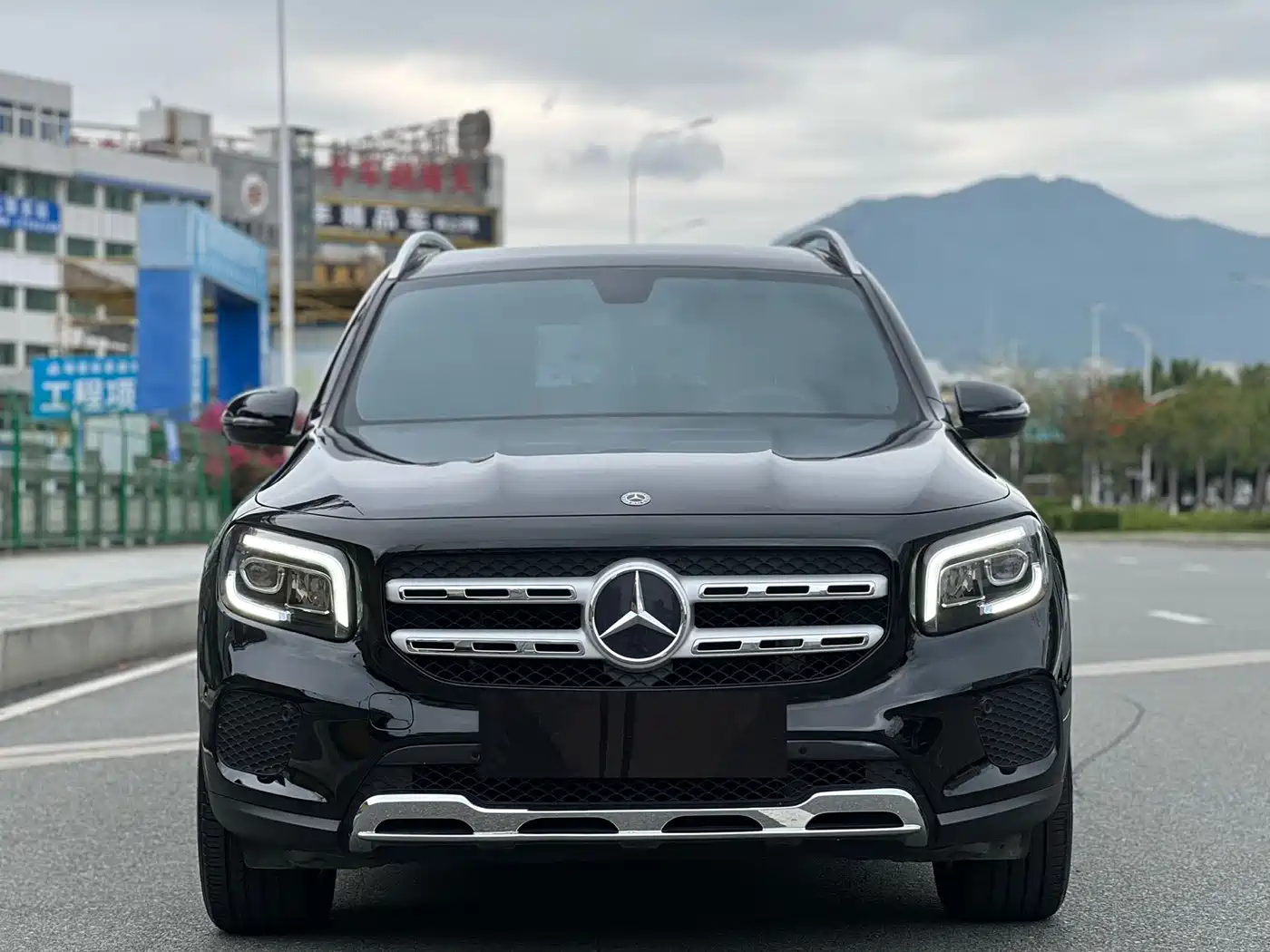 Mercedes-Benz GLB 2020 Facelift GLB 200 Dynamic фото 2