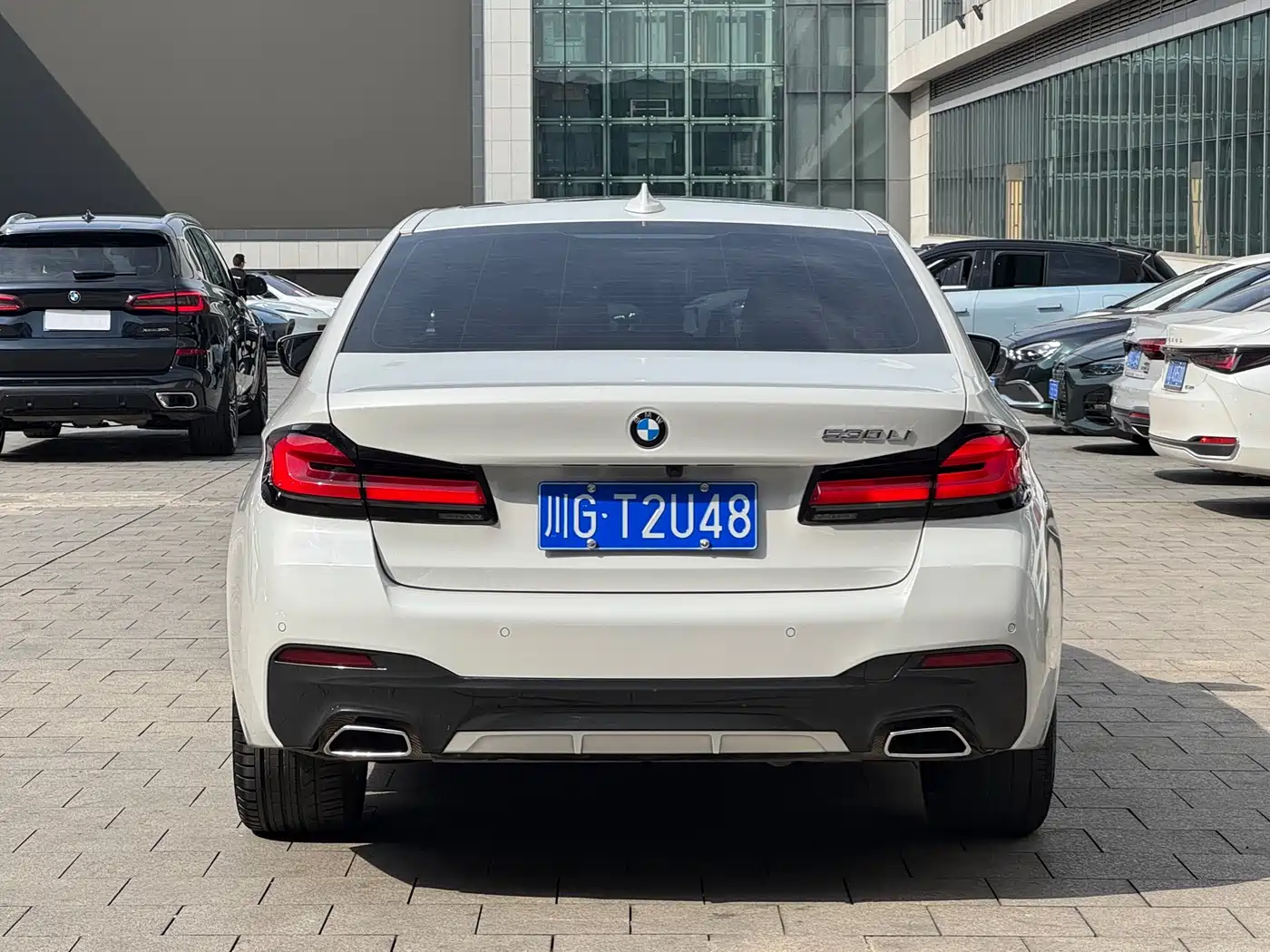 BMW 5 Series 2022 Facelift 530Li Leading M Sport Package фото 8