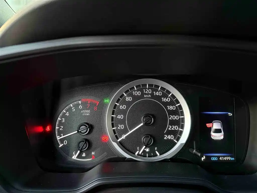 Toyota Levin 2022 185T CVT Luxury Edition фото 14