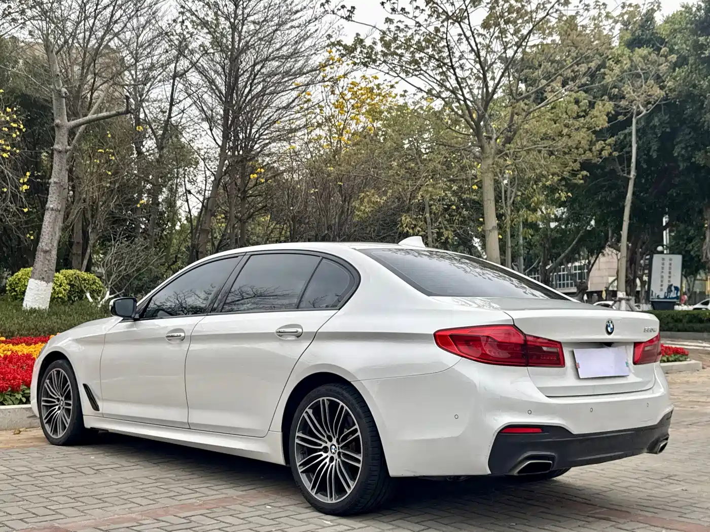 BMW 5 Series 2018 530Li Leading M Sport Package фото 7