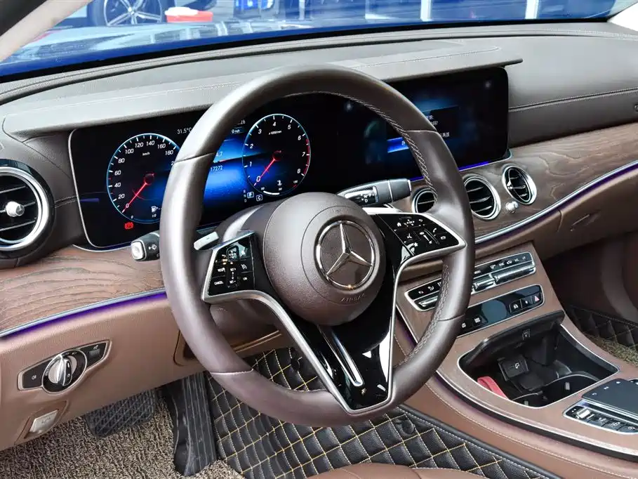 Mercedes-Benz E-Class, миниатюра 14