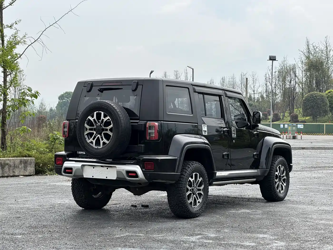 BAIC ORV Beijing Offroad BJ40 2019 PLUS 2.3T Automatic 4WD Luxury Edition China VI фото 4