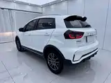 Фото 6 - Geely Vision X3