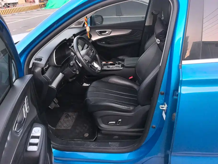 Фото 9 - Roewe RX5 MAX