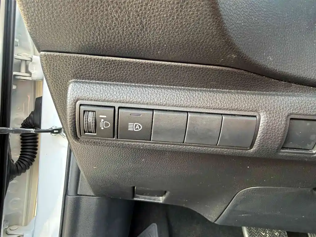 Toyota Corolla 2021 1.2T S-CVT Elite PLUS Edition фото 11