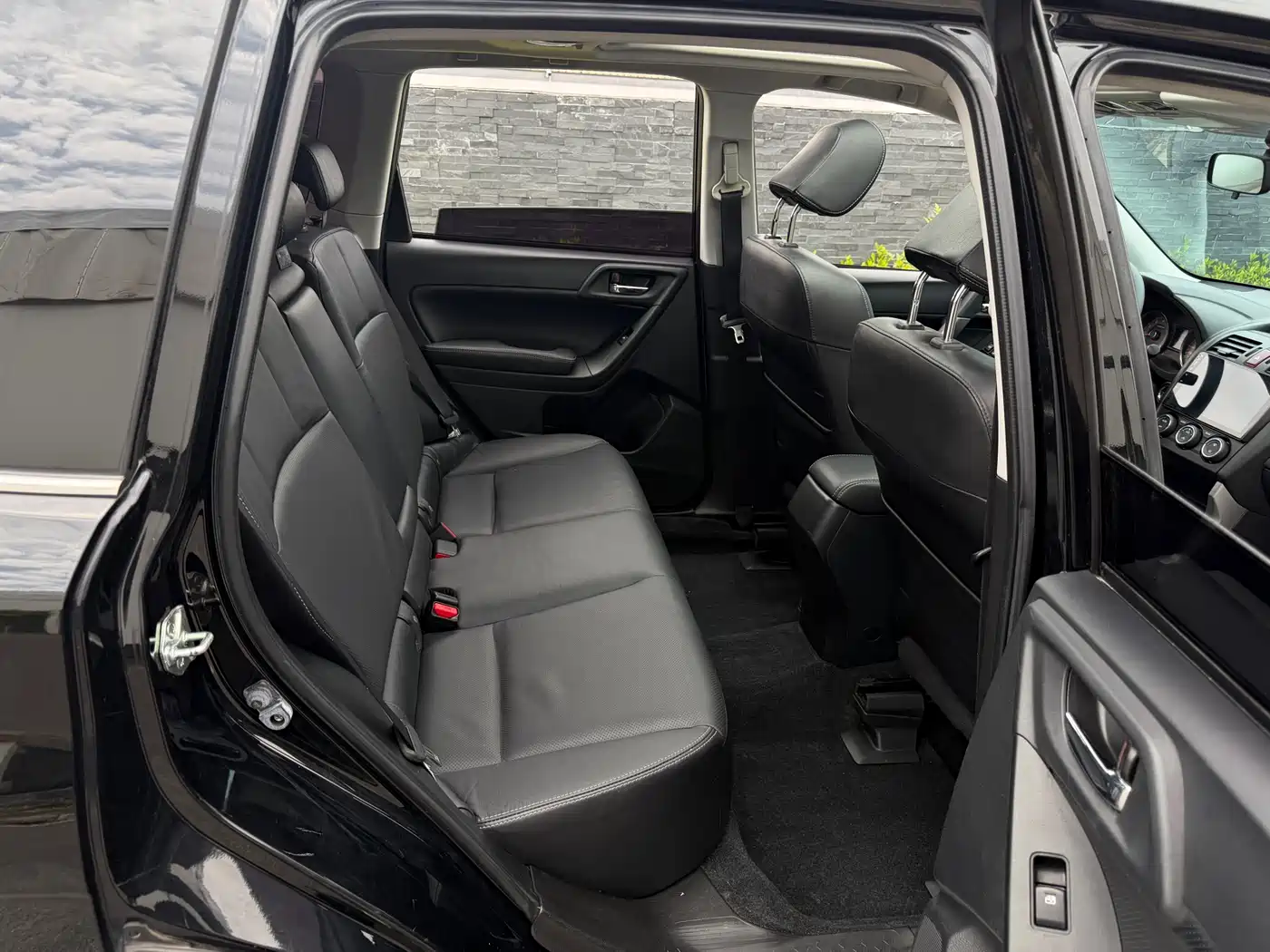 Subaru Forester 2013 2.5i Automatic Premium Edition фото 24