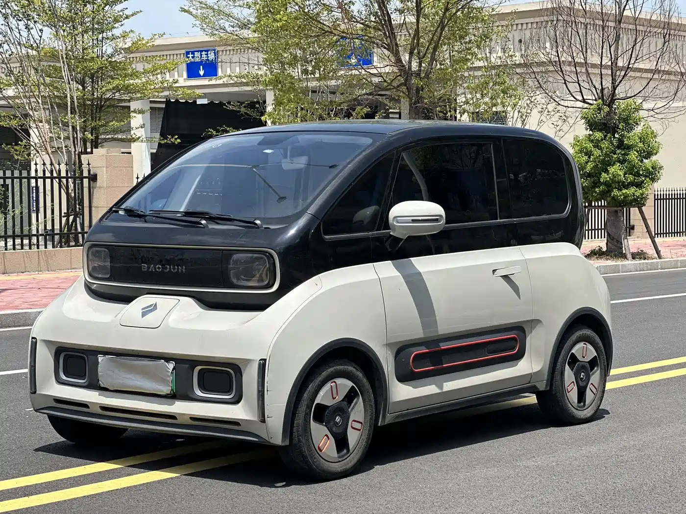 Baojun KiWi EV 2022 2021 Artist LFP