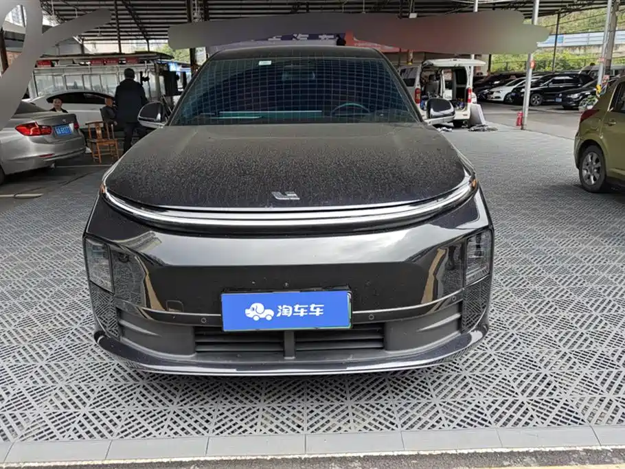 Li Auto IDEAL L6