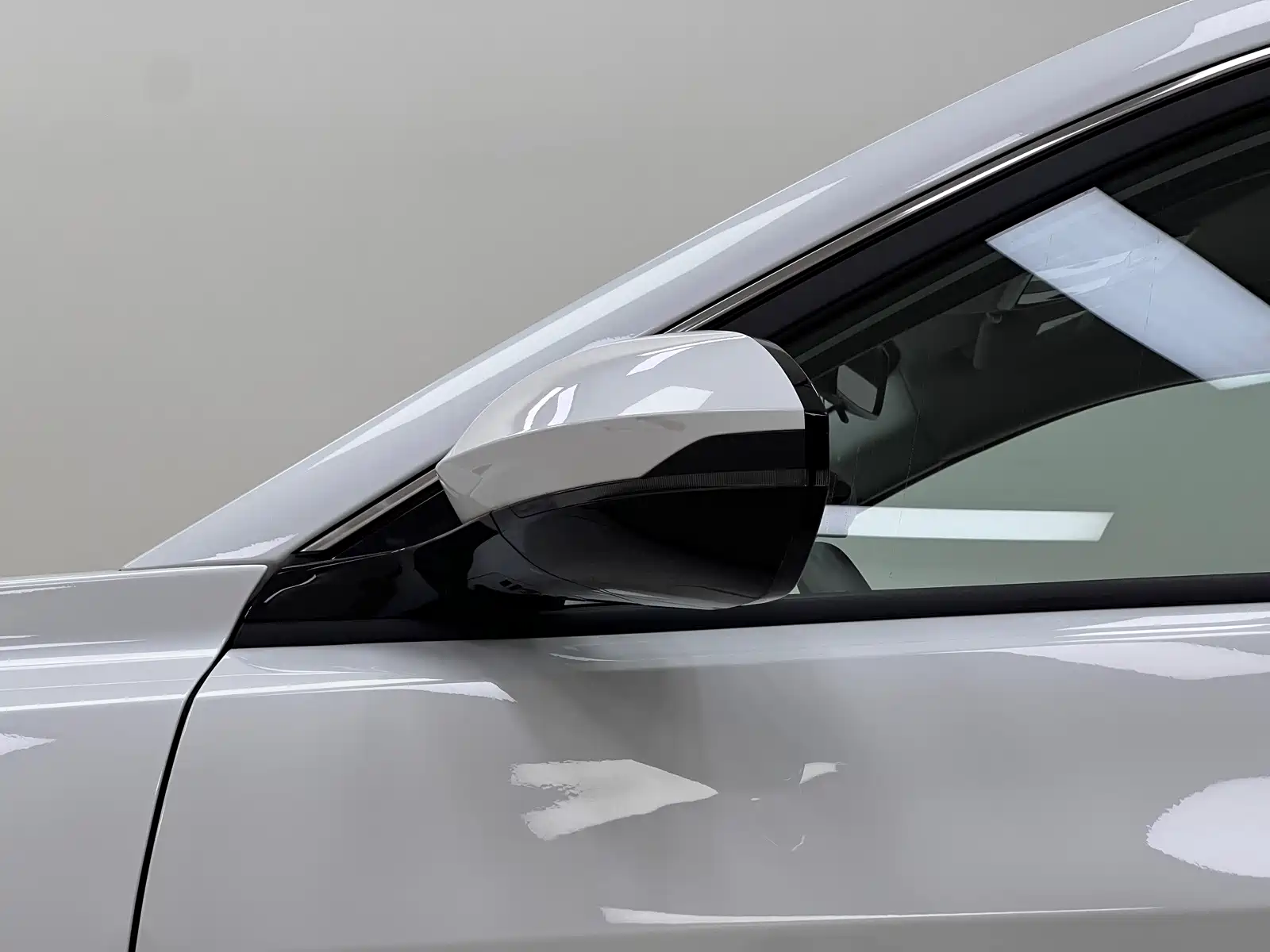Фото 11 - Dongfeng Aeolus SKY EV01