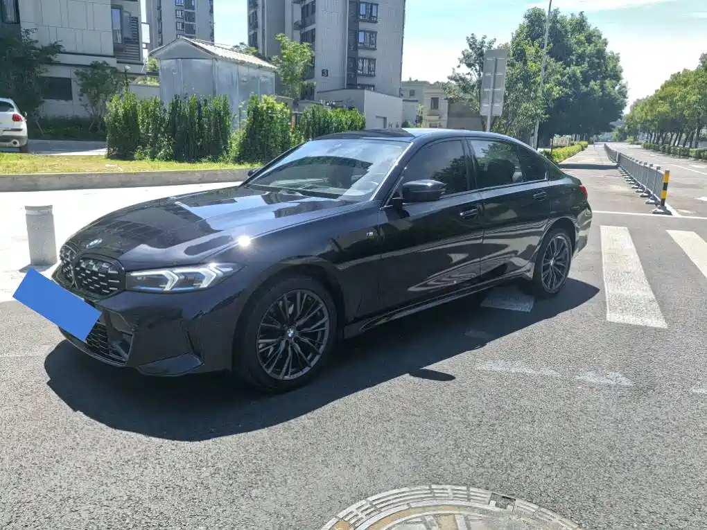 BMW 3 Series 2023 330Li M Sport Dark Night Package