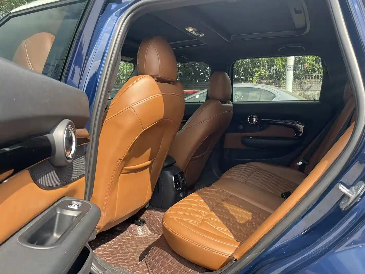 Фото 6 - MINI CLUBMAN