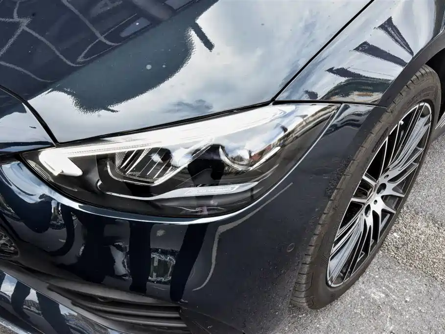 Mercedes-Benz C-Class, миниатюра 13
