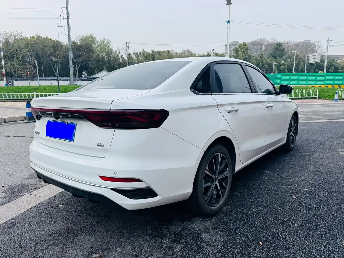 GEELY AUTOMOBILE EMGRAND