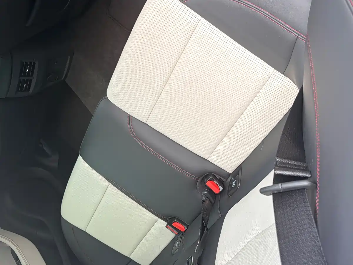 Cadillac CT5 2025 2025 Model 28T Track Performance Edition + Peak Track Package