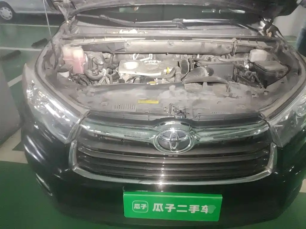 Toyota Highlander 2015 2.0T AWD Luxury Edition 7-seater фото 11