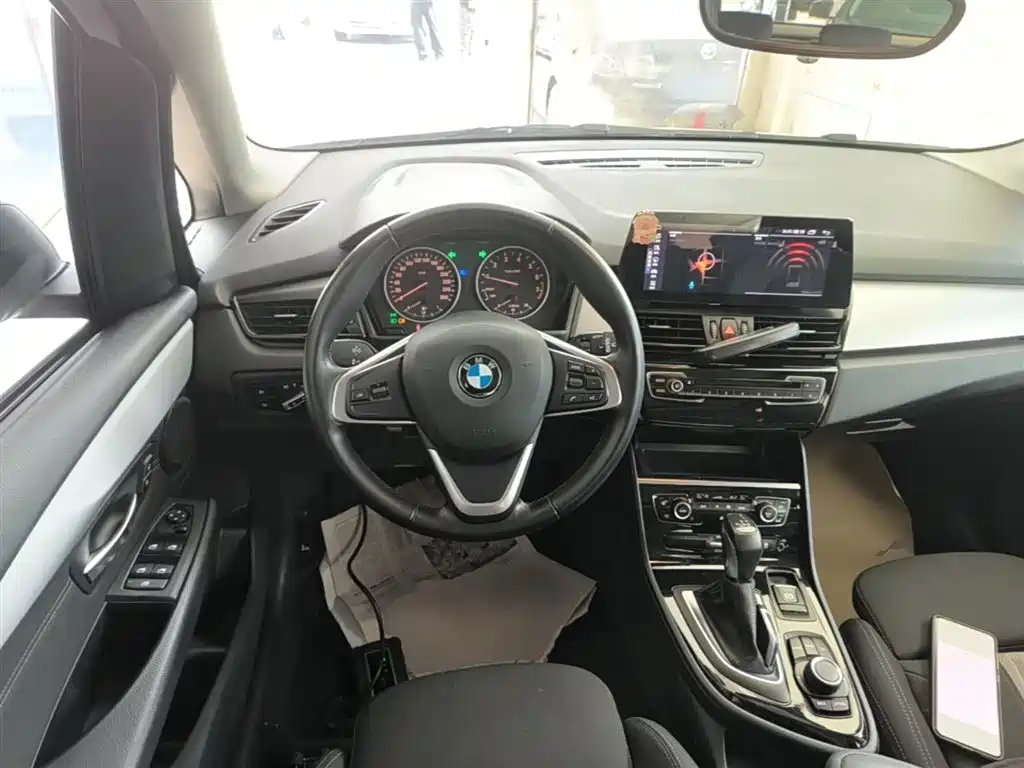 BMW 2 Series Tourer (Import) 2015 218i Leading Type фото 11