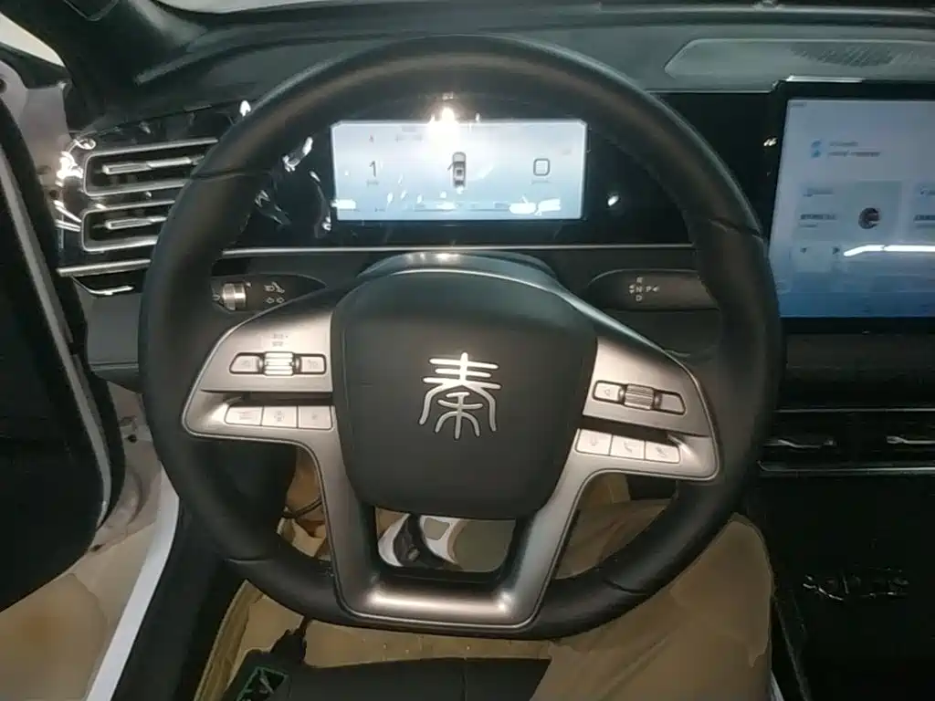 BYD Qin L 2026 2026 DM-i 128KM Progressive