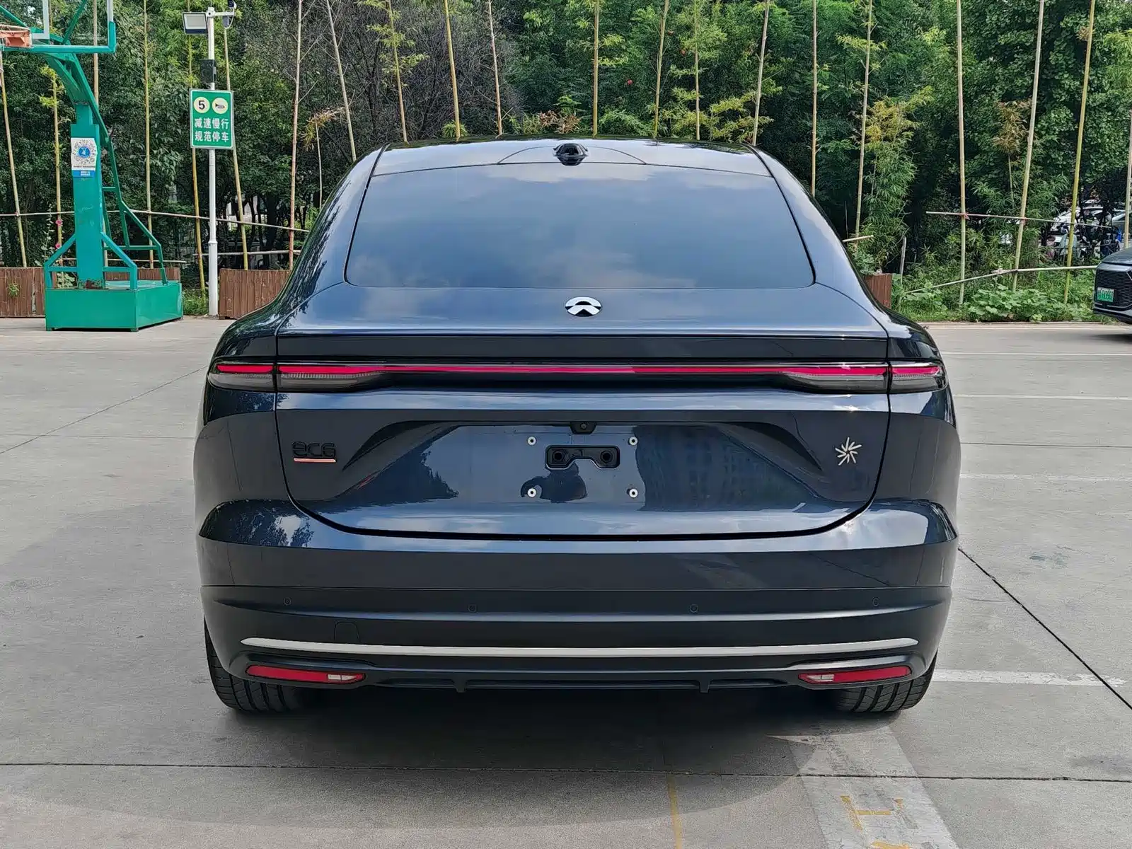 Фото 9 - NIO EC6
